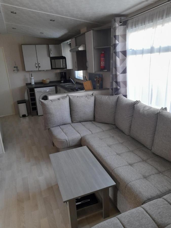 Le Mobile Home Le Victory Situe Au Camping Le Rio 노옐-쉬르-메르 외부 사진
