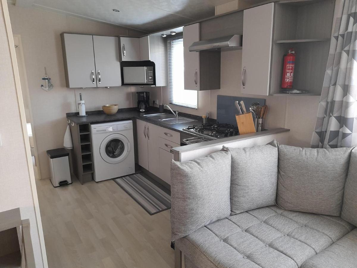 Le Mobile Home Le Victory Situe Au Camping Le Rio 노옐-쉬르-메르 외부 사진